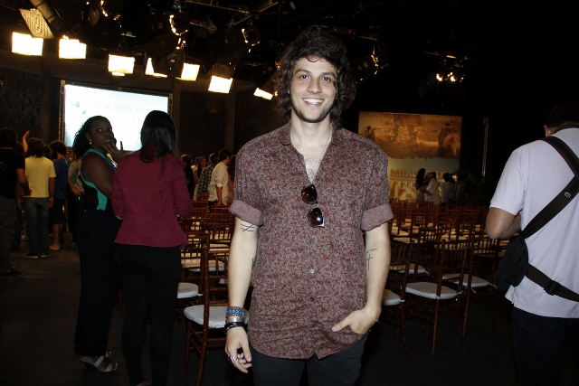 Chay Suede (3) (640x427)
